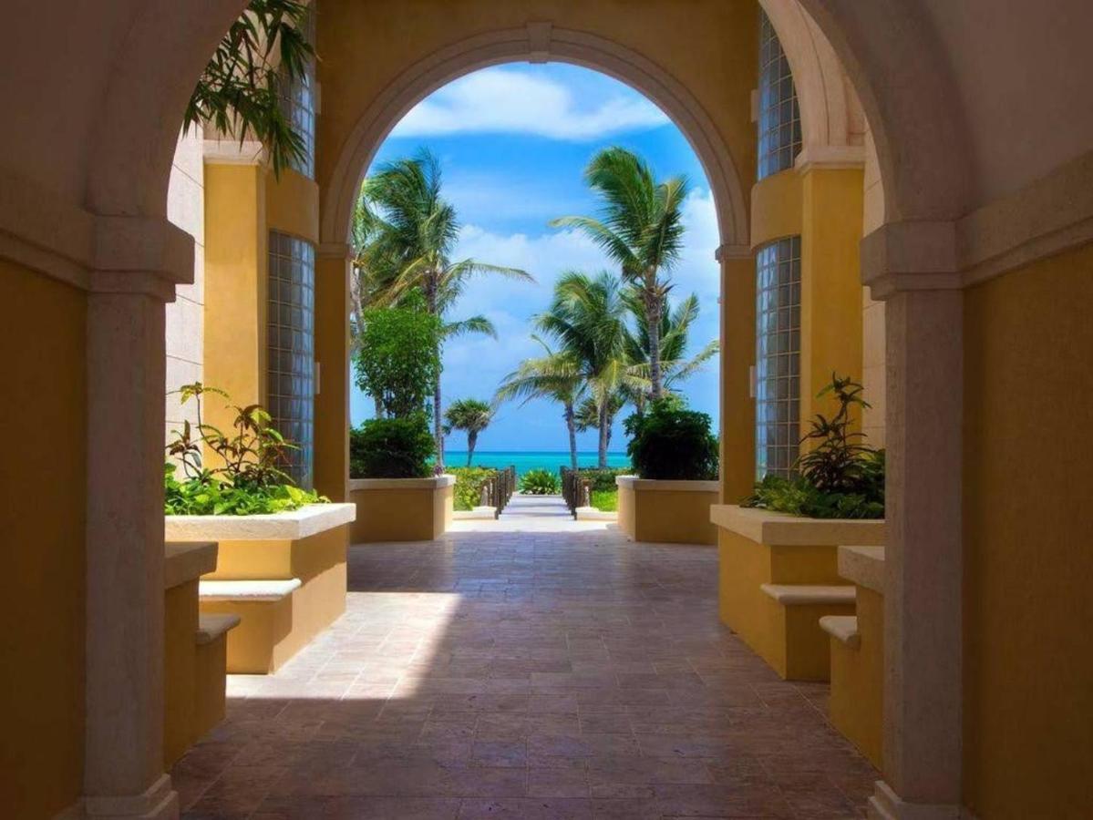 Villa Renaissance Unit 205 Grace Bay Beach Extérieur photo