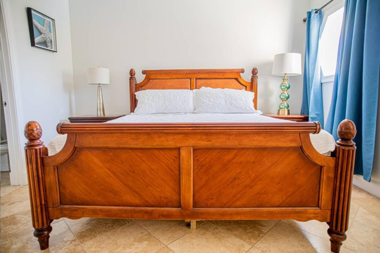 Villa Renaissance Unit 205 Grace Bay Beach Extérieur photo