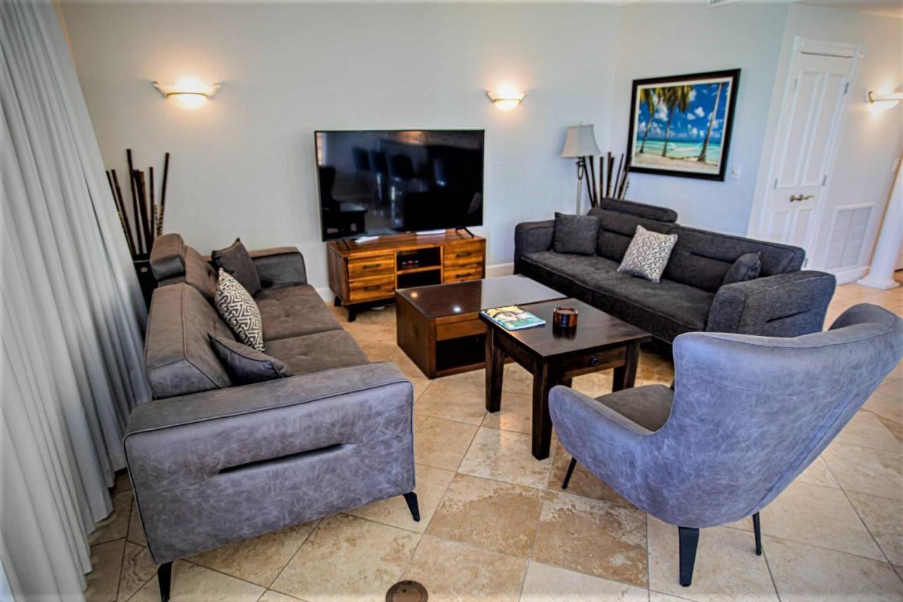 Villa Renaissance Unit 205 Grace Bay Beach Extérieur photo